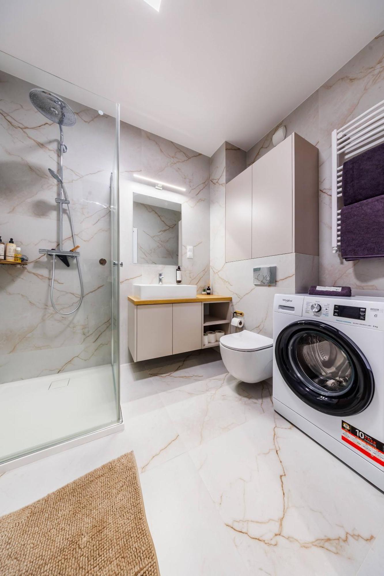 Premium Suite- Center, Capital Towers, Free Parking Apartment Rzeszów